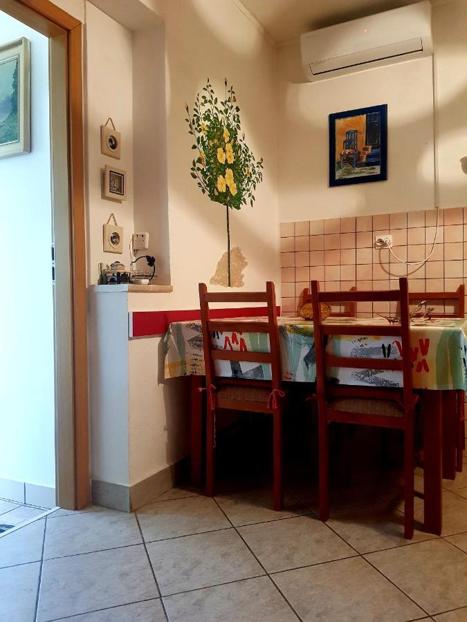 Apartments Varga Сен Екстериор снимка